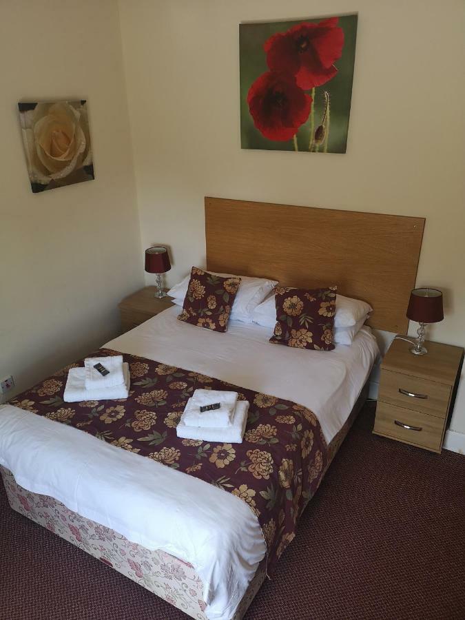 Ferns Hotel/Palms Leisure Carnaby Bagian luar foto
